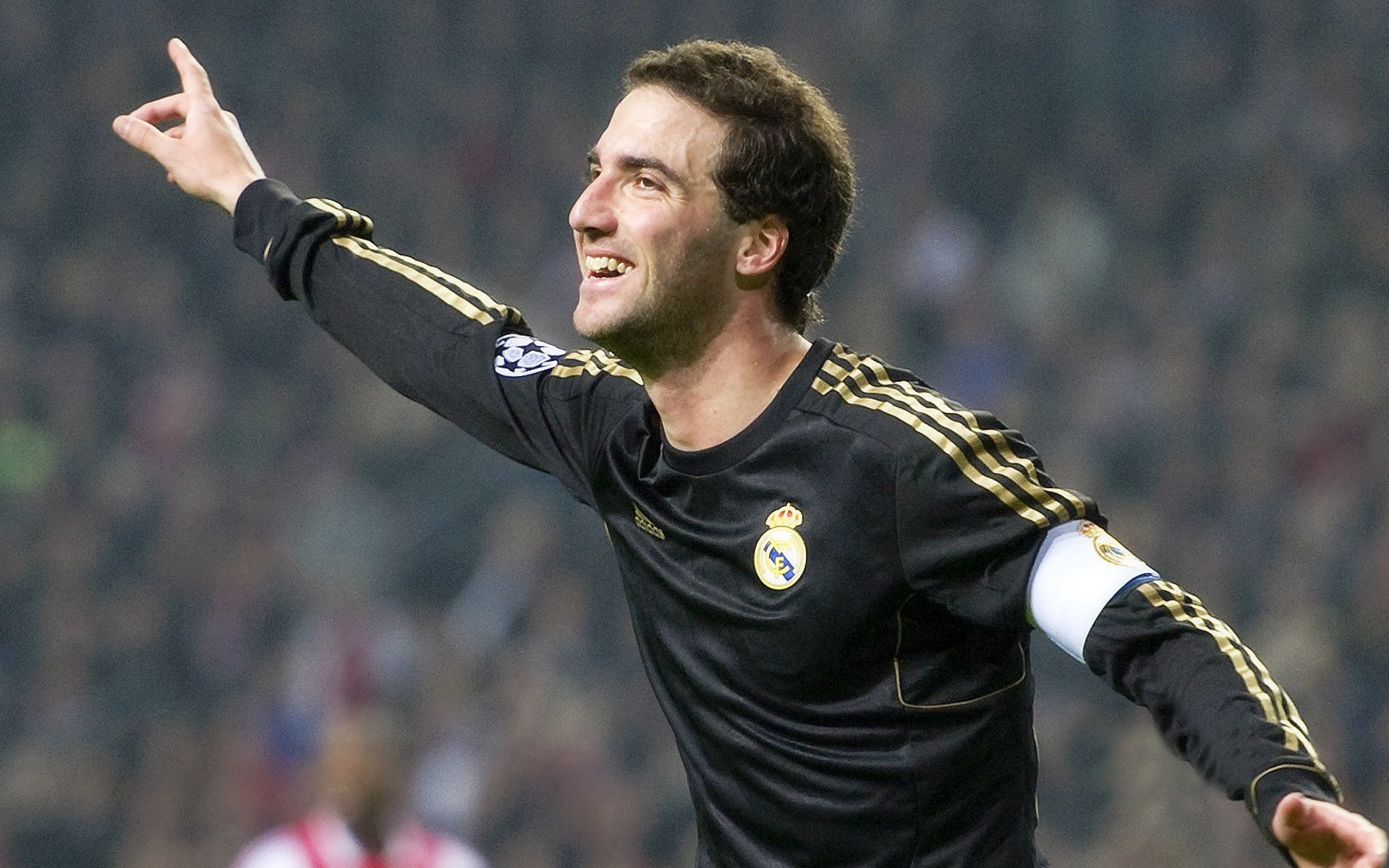 “新都香城赛场，福乐球决赛迎来激烈对决”